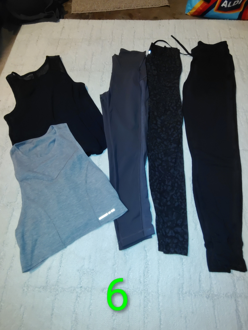 lululemon athletica Bundle Size 6
